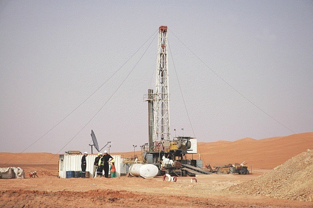 libya_oil_rig_2.jpg