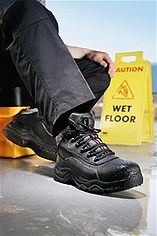 arco wide fitting safety shoes